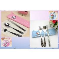 ราคา ชุดช้อนส้อม ตะเกียบ สแตนเลสทั้งชิ้น ปั๊มลายการ์ตูน บรรจุในซองหนังเทียม สำหรับพกพา (9469549886)