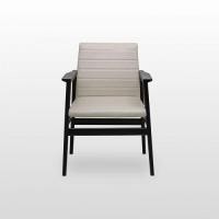 ราคา modernform อาร์มแชร์ รุ่น WAYLON ไม้โอ๊คสีดำ หุ้มหนังสีครีม (11478500405)