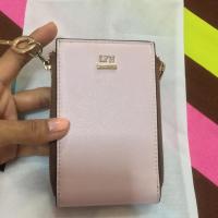 ราคา กระเป๋าตังค์Lynใบเล็กสีชมพูแดงทูโทนแท้ช้อปมือ2 (21524372135)