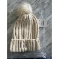 ราคา หมวกไหมพรม MLB ของแท้ สีครีม ของใหม่ ป้ายห้อย (25913962586)