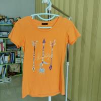 ราคา เสื้อยืดสีส้ม แมคเลดี้ สไตล์วัยรุ่น MC lady SIZE SM (18244695817)