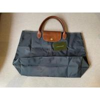 ราคา กระเป๋า longchamp ใหม่มาก ใช้น้อยมาก ของแท้ (41412114737)