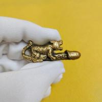 ราคา ปลัดขิก เสือขี่ปลัดขิก หลวงพ่อเปิ่น วัดบางพระ ปลัดขิกด้านสเน่ห์+เสือด้านอำนาจบารมี ตรงปกงดงามมาก (28880919567)