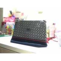 ราคา กระเป๋า Tommy Hilfiger แท้ % มือสอง สภาพดี (1738573129)