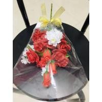 ราคา ดอกกุหลาบวาเลนไทน์ ( ช่อดอกกุหลาบแดงบาน+ตูม 10ดอก+แซมพิกุล สวยๆๆ ผูกโบว์สีทอง ซองดาว )ดอกกุหลาบปัจฉิมนิเทศ ช่อดอกไม้ (5275699065)