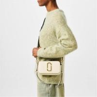 ราคา MARC JACOBS THE SNAPSHOT กระเป๋าสะพายข้าง ของแท้ 100% (42204499362)