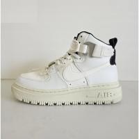 ราคา รองเท้าบูทหนัง ผู้หญิง Nike เบอร์ 37.5/23.5cm มือสอง. (42060366516)