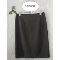 ราคา กระโปรงทำงาน ทรงเอ สีเทาเข้ม มือสอง...งานใหม่ ราคา 45 บาทค่ะ (14126412446)