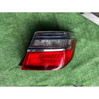 ราคา ไฟท้ายโตโยต้า แคมรี่ ข้างขวา Toyota Camry ACV50-51 Hybrid 2015-2017 ของแท้มือสอง (40102813357)