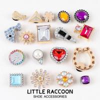 ราคา สติ๊กเกอร์มีกระดุมติดรองเท้าแตะชาร์มโลหะผสมคุณภาพสูง CROCODILE SLIPPERS รองเท้าแตะ CROCODILE (28079447246)