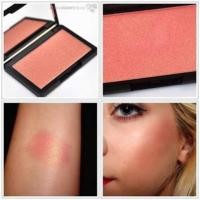 ราคา Sleek Blush #Rose gold (575299996)