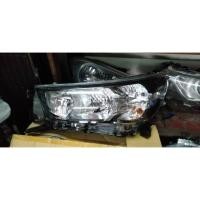 ราคา ไฟหน้า Toyota revo ปี 2023 ของใหม่ *ข้างซ้าย* (28065538862)