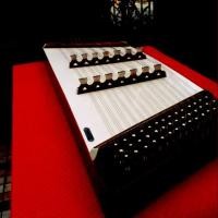 ราคา ขิมคางหมู 7 หย่องไม้ชิงชัน ทำสีด้าน (2418914437)