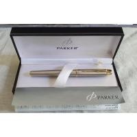 ราคา Parker ปากกาปาร์คเกอร์โรลเลอร์บอล ด้ามสีเงิน คลิปหนีบสีทองของแท้100% (9589003329)