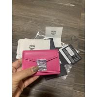 ราคา พร้อมส่ง กระเป๋าตังค์ MCM Patricia สีชมพู (5273348449)