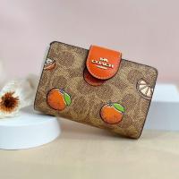 ราคา กระเป๋าสตางค์ Coach Medium Corner Zip Wallet In Signature Canvas With Orange Print CAP04 (41273509372)