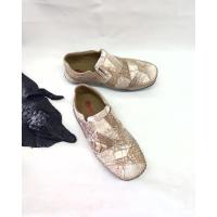 ราคา รองเท้าหุ้มส้น หนังแท้ แบบลำลอง หนังจระเข้ผสมหนังวัว งานแฮนด์เมด 100% สีหิมาลายัน หุ้มส้น ไซต์41 (12287606659)