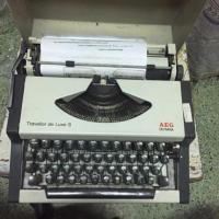 ราคา เครื่องพิมพ์ดีดกระเป๋าหิ้ว OLYMPIA ภาษาไทย (5939931691)