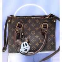 ราคา กระเป๋าหลุยLVมีพวงกุญแจมิกกี้มือสองสภาพใหม่ๆ (23033348791)