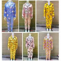 ราคา ชุดนอนผู้ใหญ่คอปก ผ้าซาตินสุดหรู ผู้ใหญ่เซ็ทเสื้อเเขนยาวกางเกงขายาว สวมใส่สบาย ผ้าเย็น ผ้านิ่มไม่เเข็ง (7614419231)