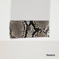 ราคา กระเป๋ากุญแจ หนังงูแท้ (23127969847)