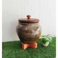 ราคา โอ่งน้ำลายมังกรเสริมฮวงจุ้ยพร้อมฝาและขารองโอ่งขนาดปากโอ่งกว้าง 5 นิ้วสูง 8 นิ้ว (22334562801)