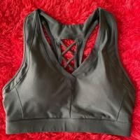 ราคา Sport bra AVIA อก32-34 (Size4-6) แต่งซีทรูที่อก มีฟองน้ำมีช่องใส่ฟองน้ำ ยางยืดใหม่ แน่น สีเขียวขี้ม้าเข้ม สภาพใหม่ 95% (3831698630)