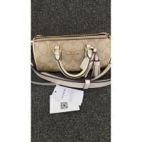 ราคา กระเป๋า coach แท้ สีขาวครีม (27803300432)