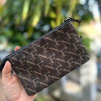 ราคา * รุ่น 2 ซิป * กระเป๋าอเนกประสงค์ Fn bag Flynow แท้ (ของใหม่ป้ายห้อย) (43864369830)