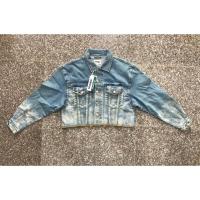 ราคา Wrangler แจ็คเก็ตยีนส์หญิง ผ้ายืดนิด ทรงครอป สีฟอก ใส่สบาย ของแท้จากSHOP (24104754173)