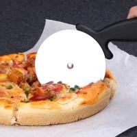 ราคา ที่ตัดพิซซ่า มีดตัดพิซซ่า แป้ง พาย ด้ามพลาสติก ลูกกลิ้งเดี่ยว 1 ชิ้น Pizza Cutter (7155485234)