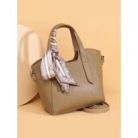 ราคา [charles และ keith] กระเป๋าถือหนังแท้ผู้หญิงแฟชั่น High-End Ladies Bucket Bag Texture All-Match Commuter กระเป๋าสะพาย (47150275249)