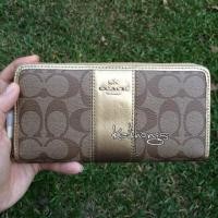 ราคา กระเป๋าสตางค์ COACH F52859 (7065475)