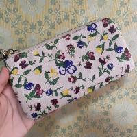 ราคา กระเป๋าคล้องมือของเเท้เเบรนด์ E.S.P.A.D.A ซื้อในเซ็นทรัลขอนเเก่น (11403152584)