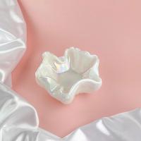 ราคา แจกันแก้วเป่า Kurata craft glass | Pearl Hologram bowl (21653806407)