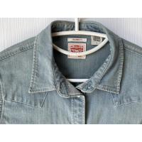 ราคา เสื้อเชิ้ตยีนส์ผู้หญิง Levi’s ของแท้ ยีนส์สีอ่อน ผ้ายืด (3471816790)