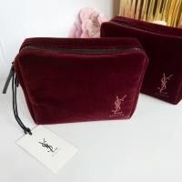 ราคา YSL Beaute Velvet Pouch Bag - กำมะหยี่แดง (21549683981)