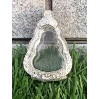 ราคา กรอบเงิน กรอบพระ รูปหล่อปิดตา พระปิดตา กรอบเงินแท้ 80% สวยงาม วัดจากด้านใน ขนาด ฐานล่างกว้าง 2.7 สูง 3.4 ซม หนา 1.2 ซม (3078131107)