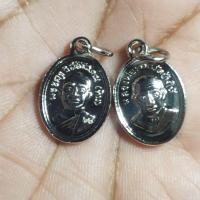 ราคา เหรียญเม็ดแตง หลวงปู่ทวด วัดช้างให้ อ.โคกโพธิ์ จ.ปัตตานี มีซองใส่ (25234058365)