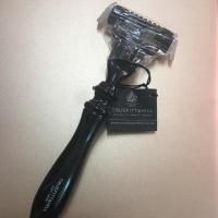 ราคา มีดโกนสุดหรู แบรนด์ดังจากอังกฤษ truefitt &hill ได้มาสองอัน ไม่ได้ใช้ค่ะ ส่งต่อ (1637813582)