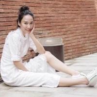 ราคา ชุดเดรสยาว เดรสลูกไม้สีขาว maxi dress งานป้าย แท้ (1138166221)