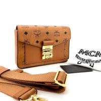 ราคา MCM Small Millie Visetos Bag แท้100% (9705435044)