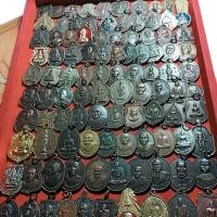 ราคา พระเครื่อง พระเหรียญ พระเกจิอาจารย์ทั่วประเทศ หลากหลายรูปแบบและสีสัน (24195477218)