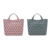 ราคา BaoBao CRYSTAL M GLOSS ของแท้จาก Shop baobao issey Miyake (22720888269)