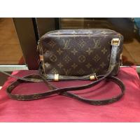 ราคา กระเป๋าหลุยส์ของแท้ (1600201988)