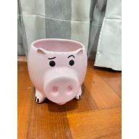 ราคา ⭐️ NEW ⭐️ แก้ว เซรามิก หมูทอย หมูแฮม Disney Store Toy Story Hamm ของใหม่ มือหนึ่ง (23332716651)