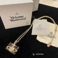 ราคา พร้อมส่ง ของแท้ Vivienne Westwood Mayfair Bas Relief Pendant #Gold Crystal (22060682953)