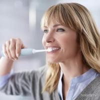 ราคา electric toothbrush 【Direct Sales】Philips Adult Electric Toothbrush Rechargeable Sonicare Electric Toothbrush Soft Hair (12720811976)