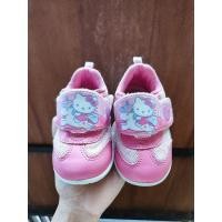 ราคา รองเท้า Sanrio Hello Kitty (29102804858)
