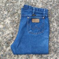 ราคา W14/35 กางเกงยีนส์มือสอง Wrangler รุ่น 13MWZ เอววัดจริง 35" ยาวทั้งตัว 46.5" ปลายขา 8" ผลิต Mexico (44004868247)
